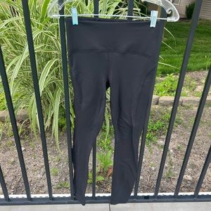 black lulu lemon leggings never worn